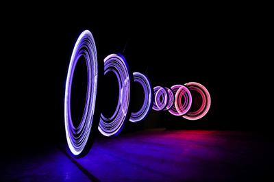 HUAWEI VR Glass 打破影像次元壁，邀你成為新褲子樂隊動畫主角與藝術場館管理新體驗